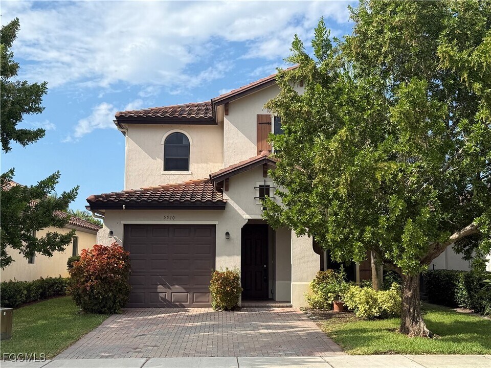 5510 Useppa Dr in Ave Maria, FL - Building Photo