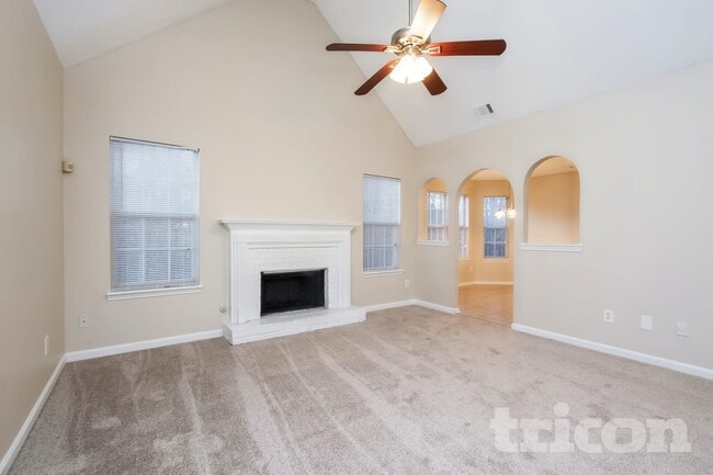 5002 Ceylon Dr in Austell, GA - Building Photo - Building Photo