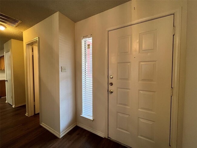 12919 Humphrey Dr in Austin, TX - Building Photo - Building Photo