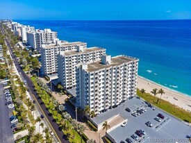 3301 S Ocean Blvd in Highland Beach, FL - Building Photo