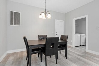 450 Flamingo Ct in Poinciana, FL - Foto de edificio - Building Photo
