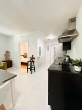 1300 Pennsylvania Ave in Miami Beach, FL - Building Photo - Building Photo
