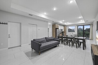 2915 65th St W in Lehigh Acres, FL - Building Photo - Building Photo