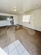 2214 Santa Fe St in Woodward, OK - Building Photo - Building Photo