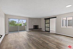 1538 Stanford St in Santa Monica, CA - Building Photo