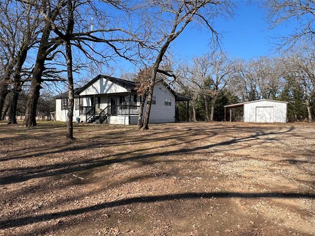 1856 Co Rd 3425 in Wills Point, TX - Building Photo