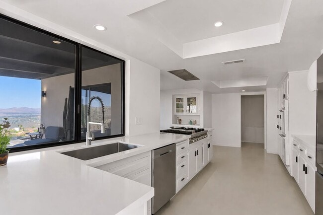 53744 Ridge in Yucca Valley, CA - Building Photo - Building Photo