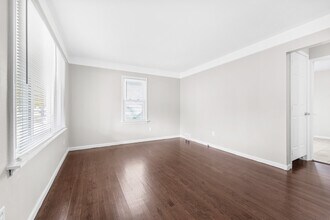 6463 Weddel St in Taylor, MI - Building Photo - Building Photo