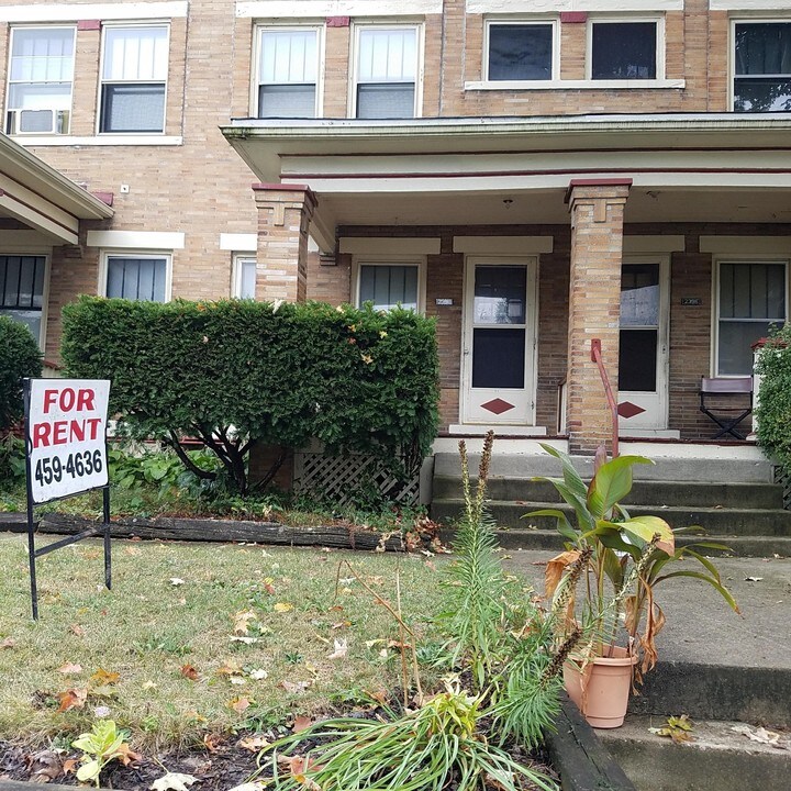 2398 Indiana Ave in Columbus, OH - Building Photo
