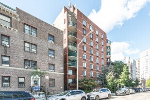 Pacific Towers in Flushing, NY - Building Photo