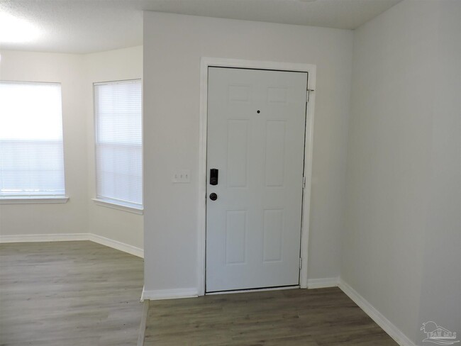 6439 Dallas Ave in Pensacola, FL - Building Photo - Building Photo