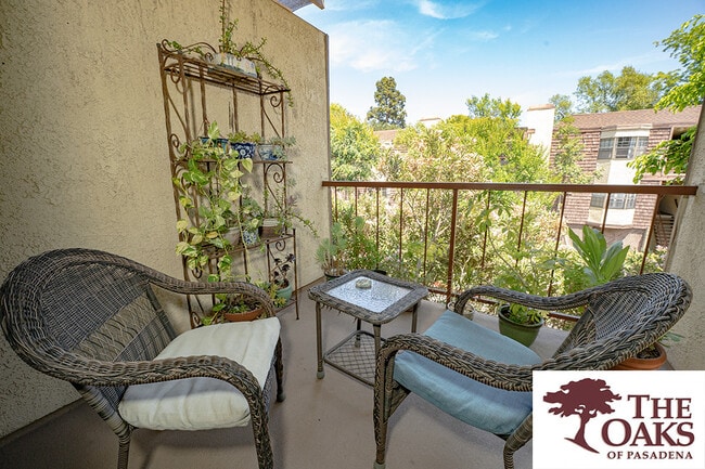 The Oaks of Pasadena- ALL INCLUSIVE 55+ in Pasadena, CA - Foto de edificio - Building Photo