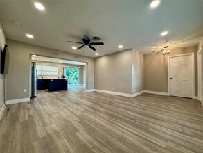 1871 NW 31st Ct in Oakland Park, FL - Building Photo - Building Photo