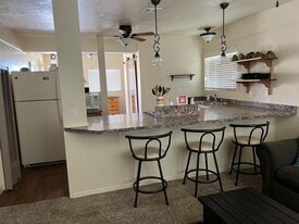 564 N Main St in Monticello, UT - Building Photo