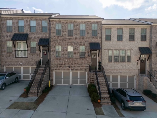 2345 Tarben Dr in Snellville, GA - Foto de edificio - Building Photo