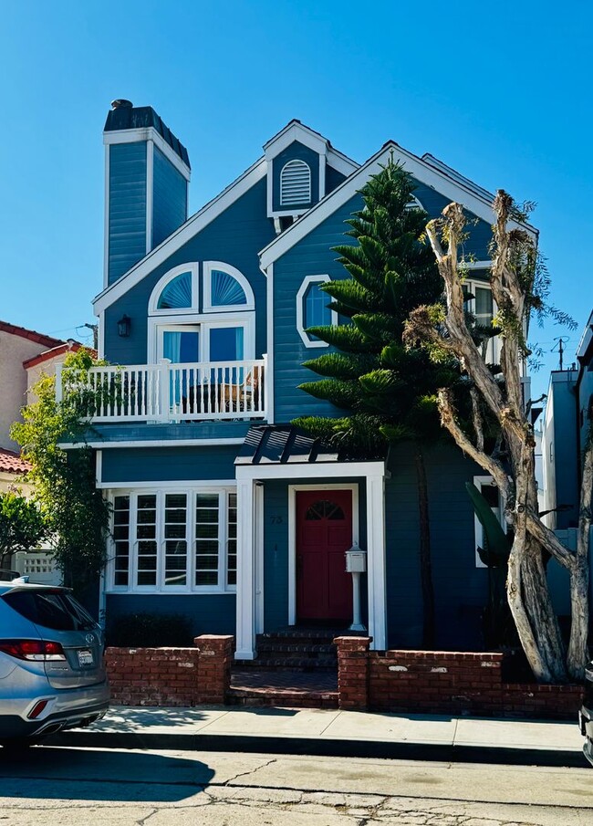 property at 73 Angelo Walk