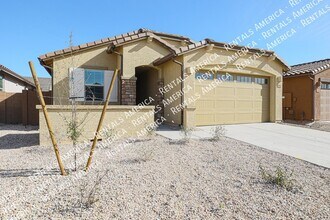 9002 W Rancho Dr in Glendale, AZ - Building Photo - Building Photo