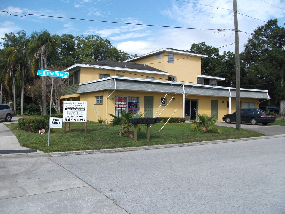 1583 S Belcher Rd in Clearwater, FL - Building Photo