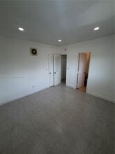 1014 Salzedo St in Coral Gables, FL - Building Photo - Building Photo