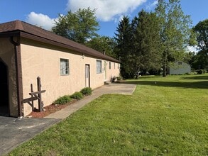 5020 Walnut in Canal Winchester, OH - Building Photo - Building Photo