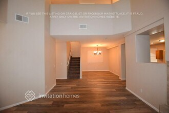 3477 N Stature Ct in Las Vegas, NV - Foto de edificio - Building Photo