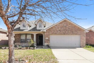 833 Bens Dr in Anna, TX - Building Photo