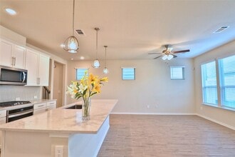 10413 Harmon Smith Dr. in Houston, TX - Building Photo - Building Photo