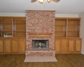 6302 34th Pl in Lubbock, TX - Building Photo - Building Photo