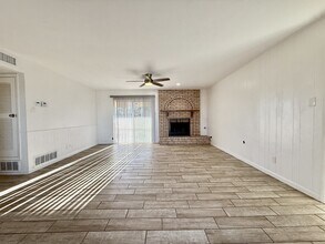 10833 Cardigan Dr in El Paso, TX - Building Photo - Building Photo