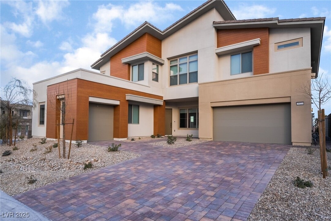 5022 Slatestone St in Las Vegas, NV - Building Photo
