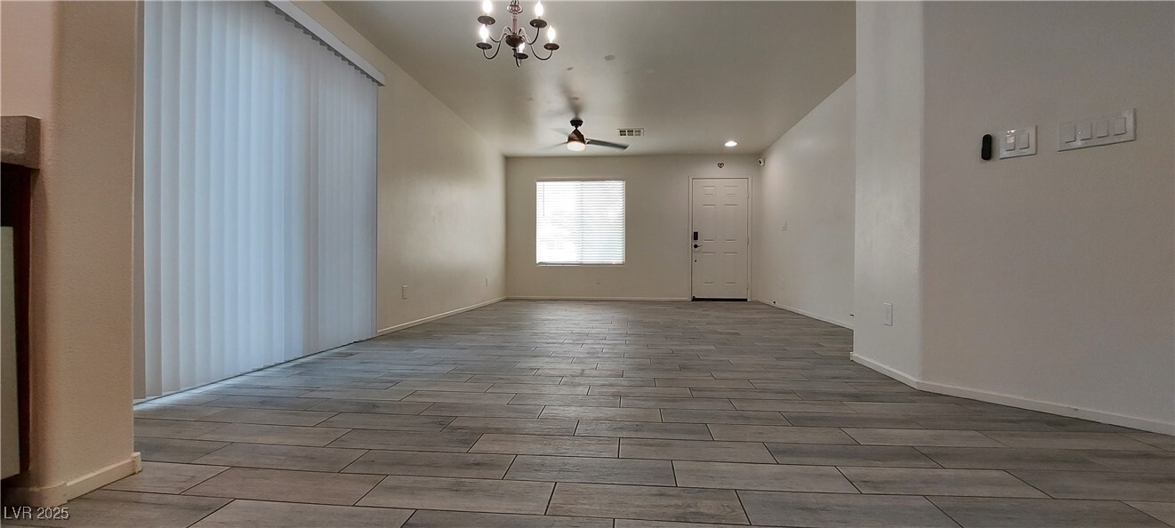 8852 Promised Land Ave in Las Vegas, NV - Building Photo