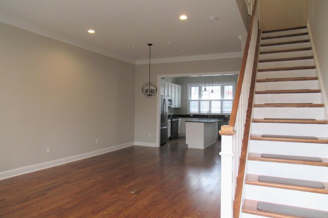 property at 717 S Braddock St