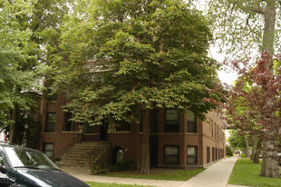 5922-5924 N Magnolia Ave Apartments