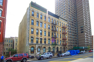 418 Saint Nicholas Ave in New York, NY - Foto de edificio - Building Photo