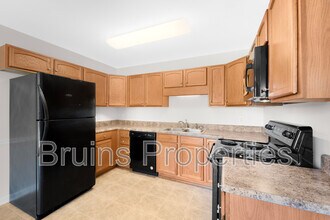 5611 Sycamore Glen Rd in Greensboro, NC - Building Photo - Building Photo