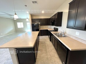 11523 W Redfield Rd in El Mirage, AZ - Foto de edificio - Building Photo