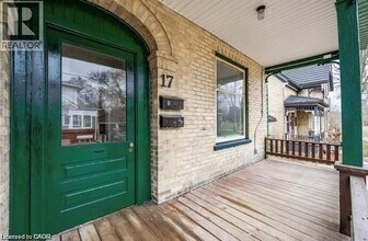 17 Hilda Pl in Kitchener, ON - Building Photo - Building Photo