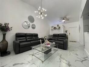15400 SW 134th Pl in Miami, FL - Building Photo - Building Photo