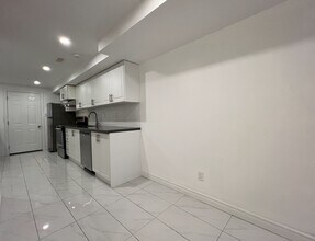 47 Germain Cir in Brampton, ON - Building Photo - Building Photo