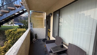 25564 Sharp Dr in Hemet, CA - Building Photo - Building Photo