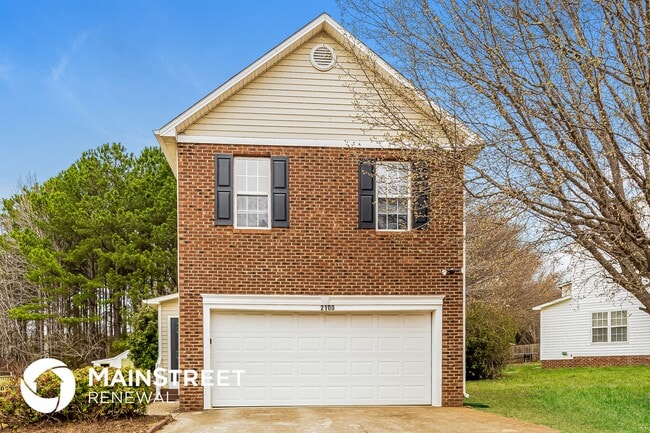 property at 2100 McKinnon Dr