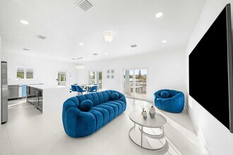 387 82nd St in Marathon, FL - Building Photo - Building Photo