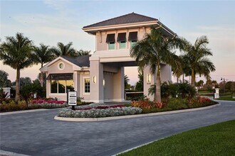 5527 Double Eagle Cir, Unit 2 in Ave Maria, FL - Building Photo - Building Photo