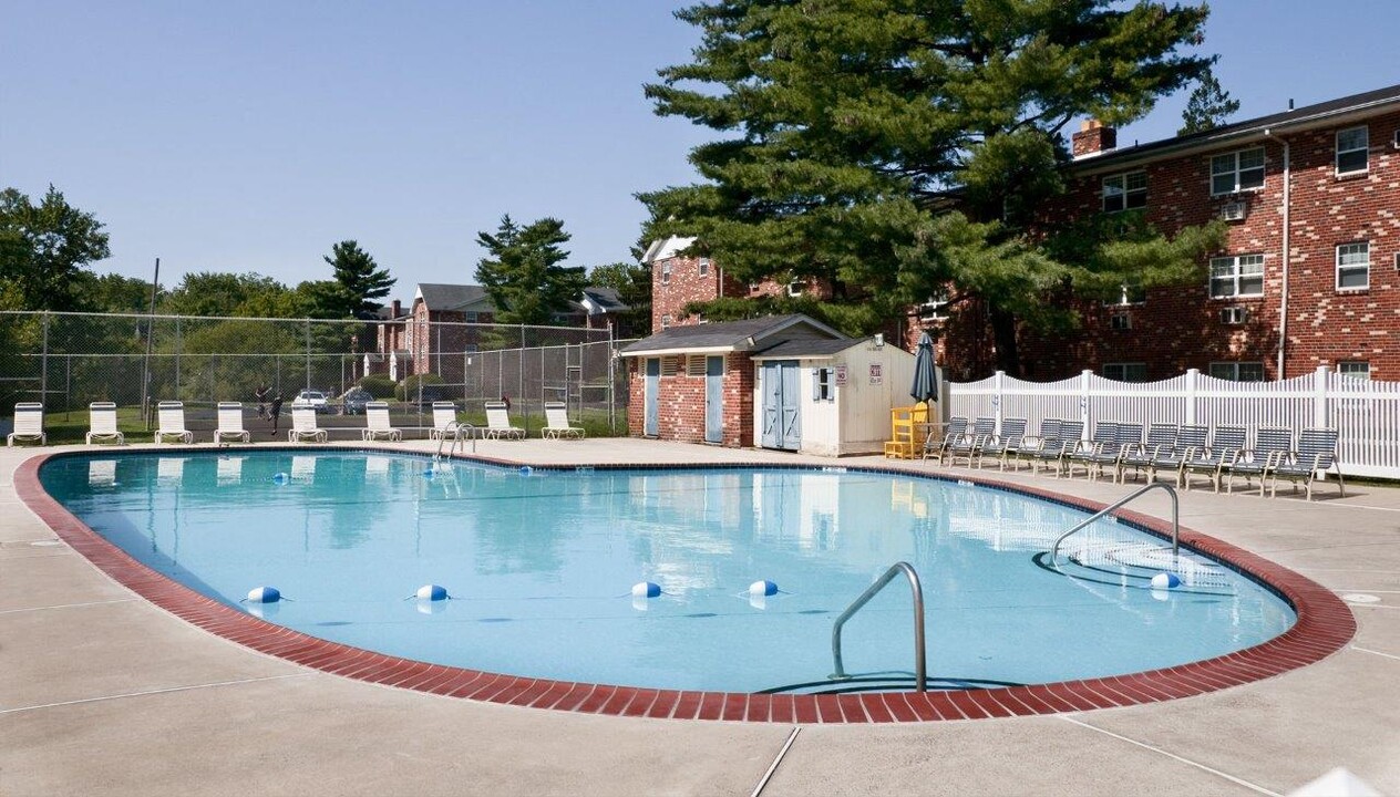 Wissahickon Park Apartment Homes in Lansdale, PA - Building Photo