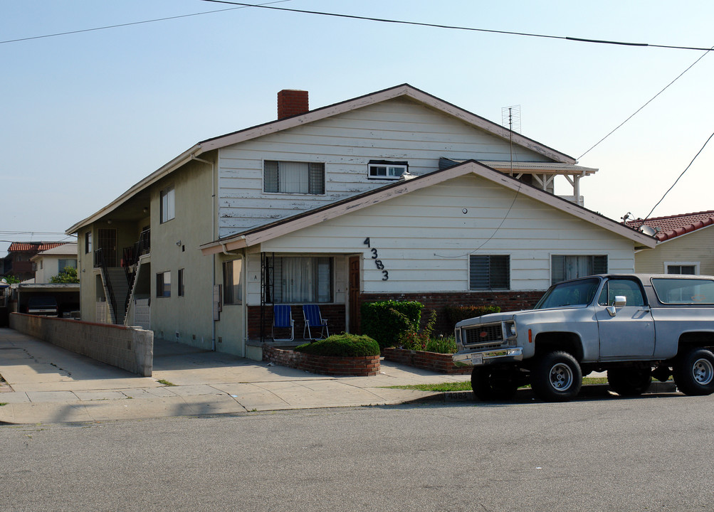 4383 W 137th St in Hawthorne, CA - Building Photo