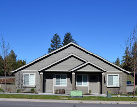 Swift Creek Commons in Bend, OR - Building Photo - Building Photo