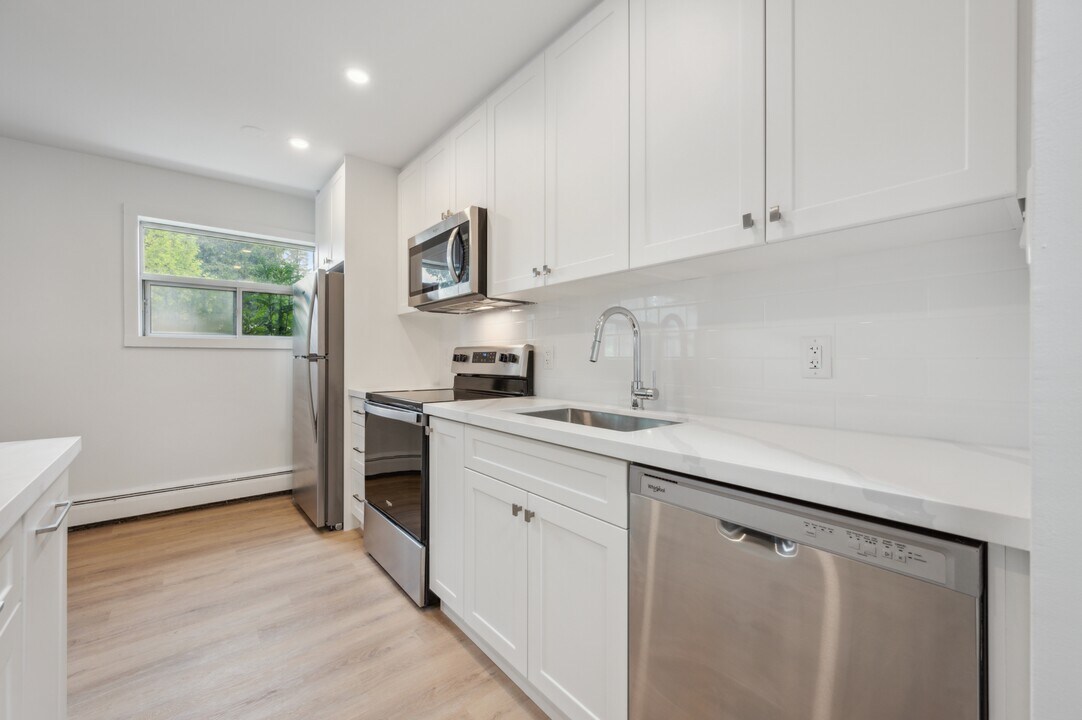 10 Glenbrook Dr in Guelph, ON - Building Photo