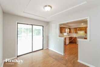 11584 Earnshaw St in Overland Park, KS - Building Photo - Building Photo