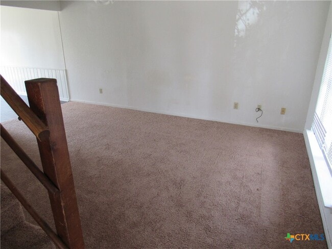 property at 2603 Bermuda Dr