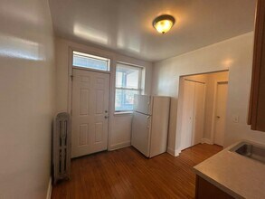 4409 N Kenneth Ave in Chicago, IL - Building Photo - Building Photo